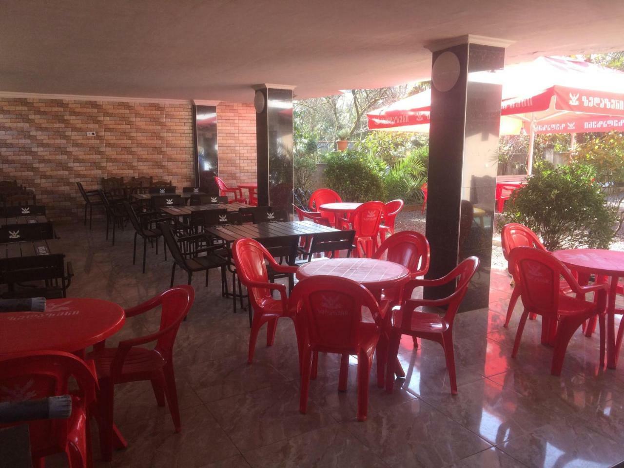 Hotel Twins à Kobuleti Extérieur photo