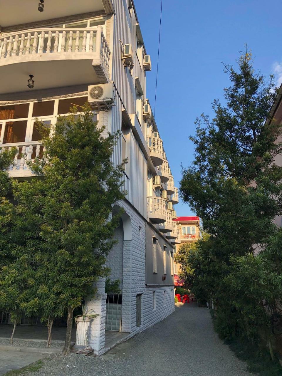 Hotel Twins à Kobuleti Extérieur photo