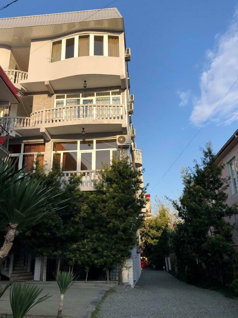 Hotel Twins à Kobuleti Extérieur photo