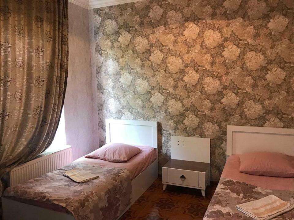 Hotel Twins à Kobuleti Extérieur photo
