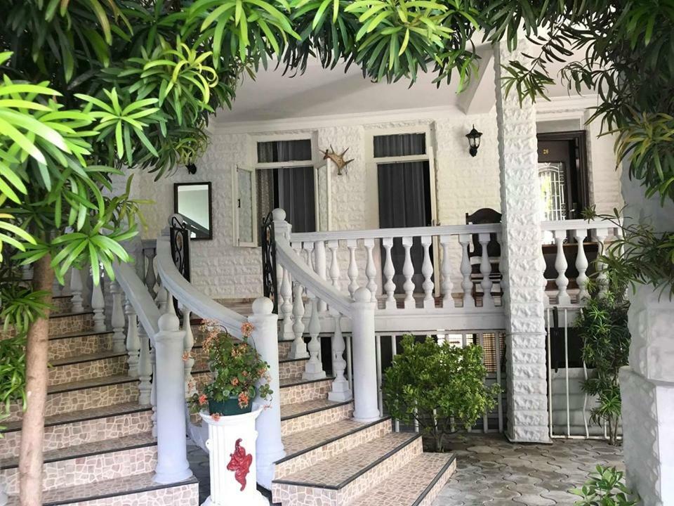 Hotel Twins à Kobuleti Extérieur photo